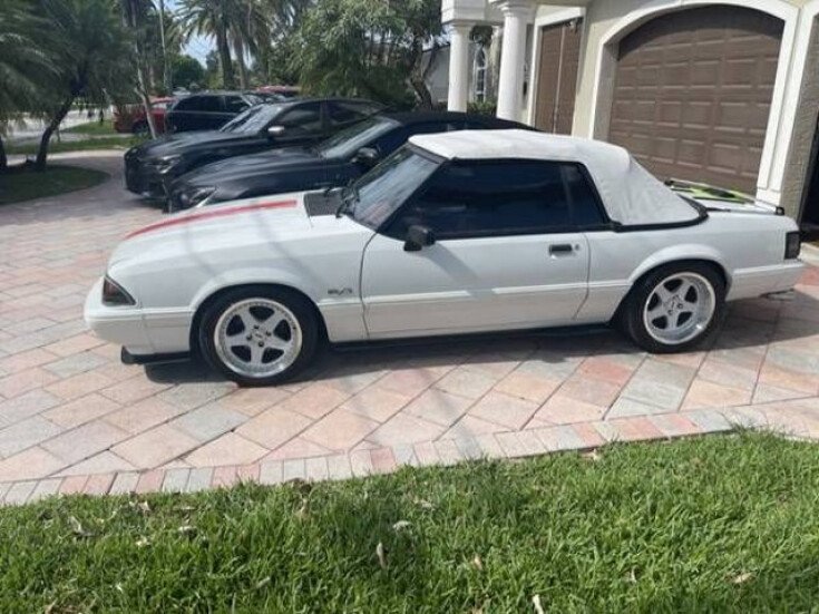 Thumbnail Photo undefined for 1992 Ford Mustang Convertible